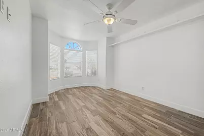 9139 W Paradise Lane, Peoria, AZ 85382 - Photo 17