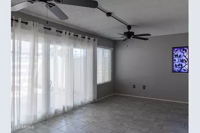 10020 W Royal Oak Road #E, Sun City, AZ 85351 - Photo 7