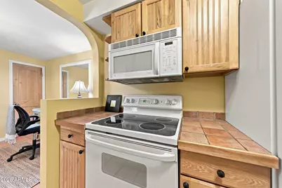 4615 N 22nd Street #202, Phoenix, AZ 85016 - Photo 7