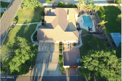 817 E Juanita Avenue, Gilbert, AZ 85234 - Photo 17
