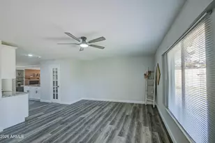 6853 N 36th Dr, Phoenix, AZ 85019 - Photo 21