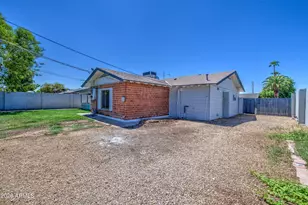 6853 N 36th Dr, Phoenix, AZ 85019 - Photo 43