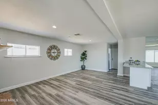 6853 N 36th Dr, Phoenix, AZ 85019 - Photo 17