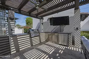 8113 E Del Cadena Dr, Scottsdale, AZ 85258 - Photo 33