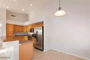 3109 W Vista Bonita Dr, Phoenix, AZ 85027 - Photo 5