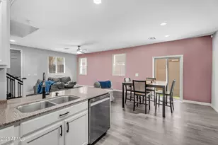 2366 N 73rd Ln, Phoenix, AZ 85035 - Photo 11