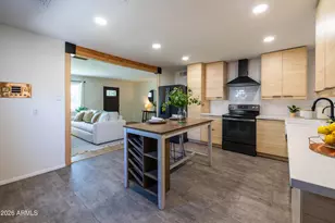 1834 N Mitchell St, Phoenix, AZ 85006 - Photo 25