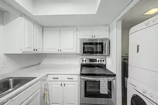 15402 N 28th St, Phoenix, AZ 85032 - Photo 11