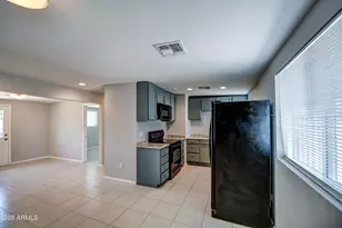 3530 N 63rd Dr, Phoenix, AZ 85033 - Photo 9