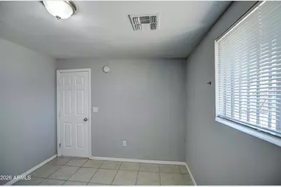 3530 N 63rd Drive, Phoenix, AZ 85033 - Photo 19