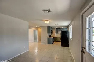 3530 N 63rd Dr, Phoenix, AZ 85033 - Photo 7