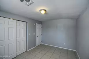 3530 N 63rd Dr, Phoenix, AZ 85033 - Photo 17