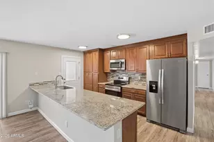 1260 E Alameda Dr, Tempe, AZ 85282 - Photo 15
