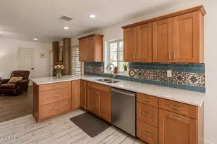 14629 N 22nd Ln, Phoenix, AZ 85023 - Photo 7