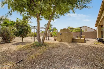 42029 W Michaels Drive, Maricopa, AZ 85138 - Photo 35