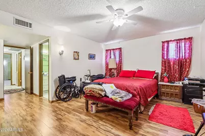 11129 W Jacaranda Drive, Sun City, AZ 85373 - Photo 19