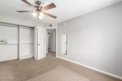 14401 N 35th Place, Phoenix, AZ 85032 - Photo 17
