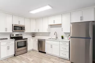14401 N 35th Pl, Phoenix, AZ 85032 - Photo 11