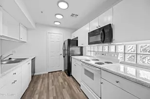3065 N 67th Ave, Phoenix, AZ 85033 - Photo 3