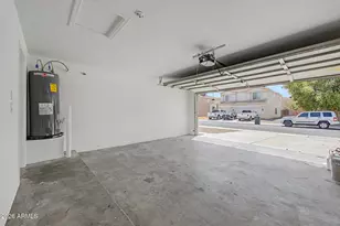 12510 W Hearn Rd, El Mirage, AZ 85335 - Photo 29