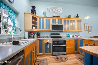 17200 W Bell Road #932, Surprise, AZ 85374 - Photo 13