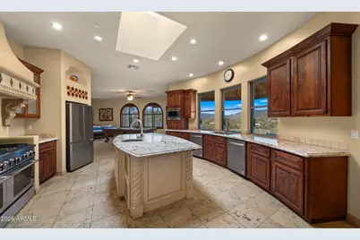 6562 E Cave Creek Road, Cave Creek, AZ 85331 - Photo 17