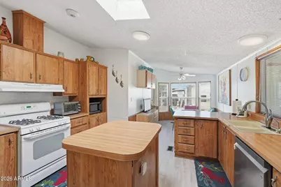 450 W Sunwest Drive #131, Casa Grande, AZ 85122 - Photo 15