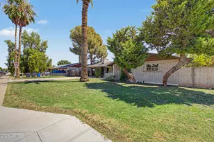 407 E 8th St, Mesa, AZ 85203 - Photo 3