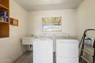 407 E 8th St, Mesa, AZ 85203 - Photo 33