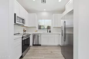 4690 E Laurel Ave, Gilbert, AZ 85234 - Photo 15