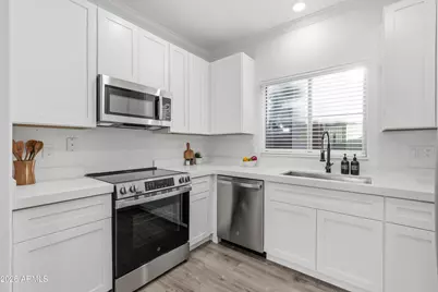 4690 E Laurel Avenue, Gilbert, AZ 85234 - Photo 15