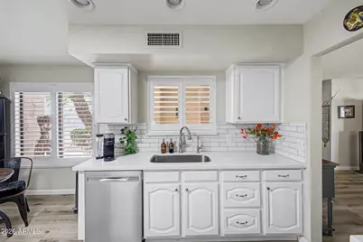 18883 N 91st Drive, Peoria, AZ 85382 - Photo 9
