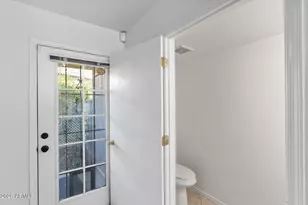 455 S Mesa Dr, Mesa, AZ 85210 - Photo 21