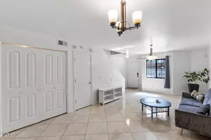 455 S Mesa Dr, Mesa, AZ 85210 - Photo 17