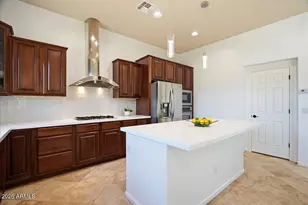 22709 N 38th Way, Phoenix, AZ 85050 - Photo 13
