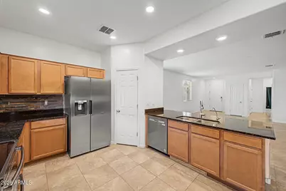 3514 E Cowboy Cove Trail, San Tan Valley, AZ 85143 - Photo 11