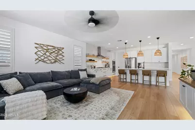 7512 W Odeum Lane, Phoenix, AZ 85043 - Photo 11