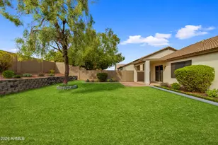 1715 E Branham Ln, Phoenix, AZ 85042 - Photo 51
