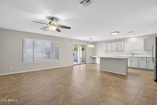 1715 E Branham Ln, Phoenix, AZ 85042 - Photo 17