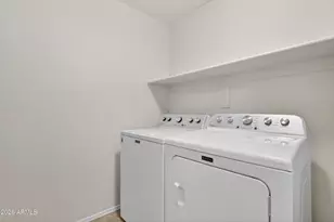 1715 E Branham Ln, Phoenix, AZ 85042 - Photo 37