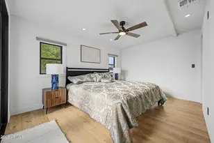 720 E Desert Ln, Phoenix, AZ 85042 - Photo 17