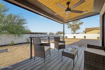 720 E Desert Lane, Phoenix, AZ 85042 - Photo 29