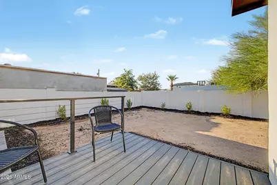 720 E Desert Lane, Phoenix, AZ 85042 - Photo 31