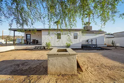 720 E Desert Lane, Phoenix, AZ 85042 - Photo 35