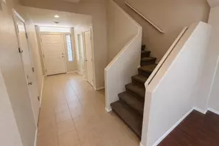 5158 W Shaw Butte Dr, Glendale, AZ 85304 - Photo 9