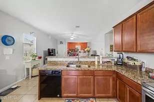 157 S 224th Dr, Buckeye, AZ 85326 - Photo 9