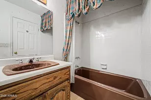 4122 W Paradise Ln, Phoenix, AZ 85053 - Photo 41