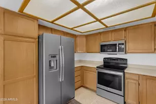 6945 W Columbine Dr, Peoria, AZ 85381 - Photo 17