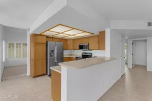 6945 W Columbine Dr, Peoria, AZ 85381 - Photo 15
