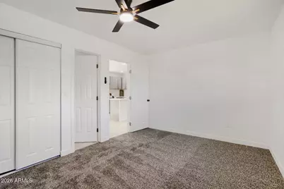 5703 W Sells Drive, Phoenix, AZ 85031 - Photo 15